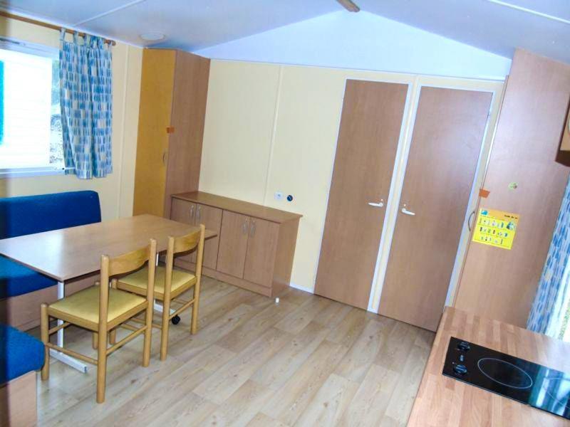 Camping Larribal Millau Exterior foto